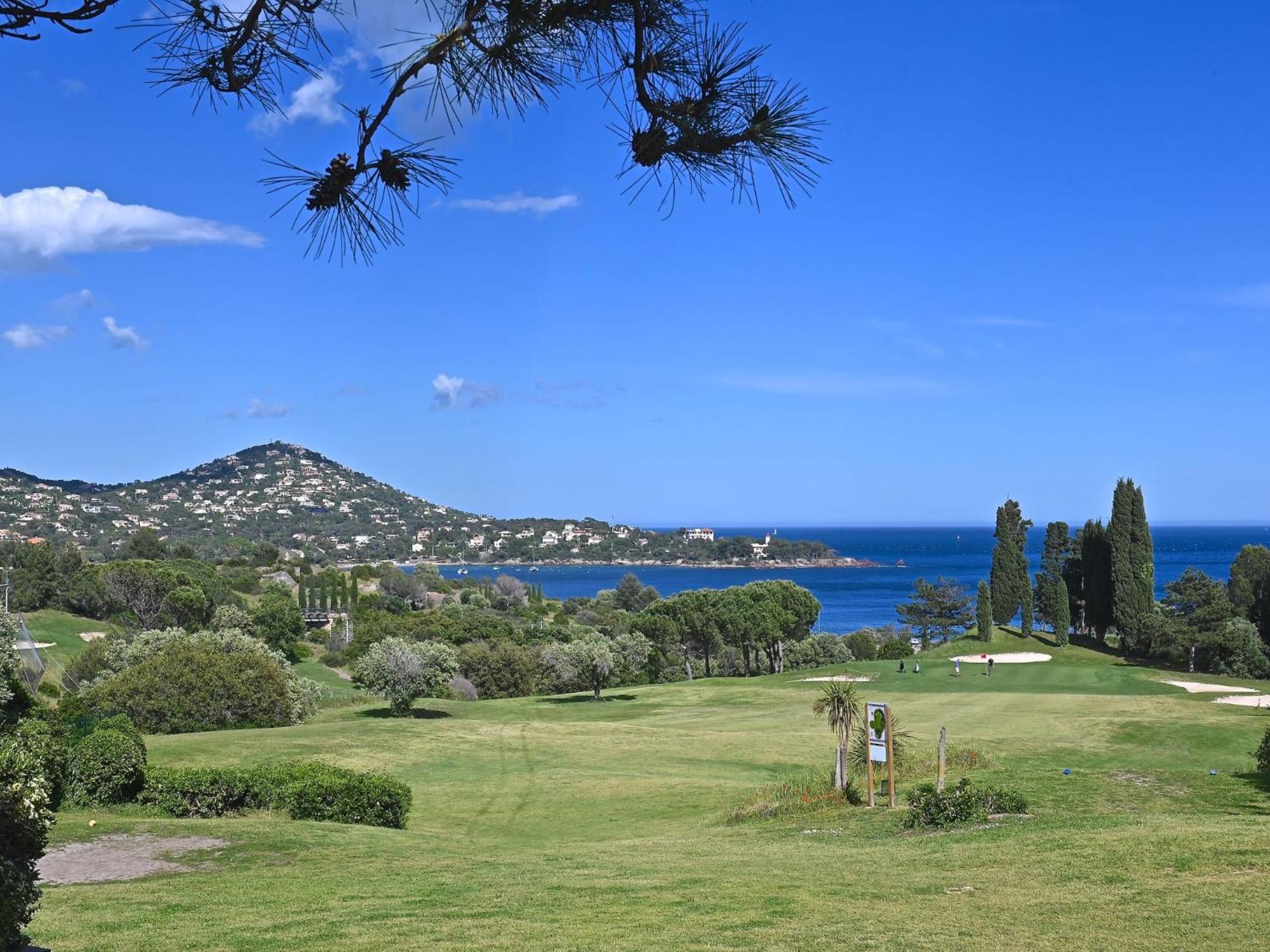 Apartment Village Cap Esterel - L'Esquinade-31 By Interhome Сен-Рафаэль Экстерьер фото